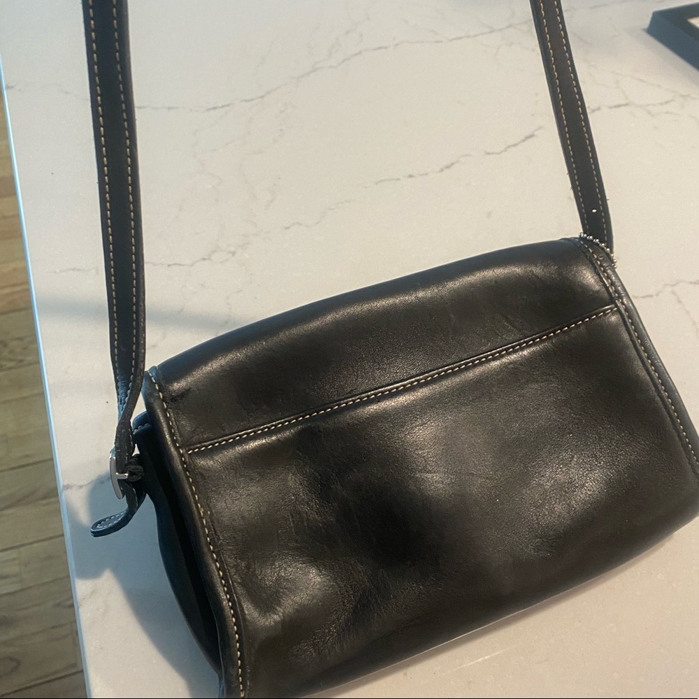 Beautiful Black Leather Coach Bag - Picture 6 of 6